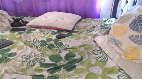 tessa y leo online show from January 2025 08:06:02 PM