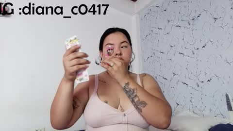 Snapshot of tessayleo_13 chatting on November 2025 01:10:01 PM tessa y leo online show from November 2025 01:10:01 PM