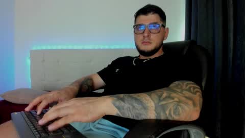 Snapshot of teylor_creed chatting on February 2026 09:48:02 PM teylor creed online show from February 2026 09:48:02 PM