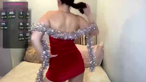 Teylor online show from December 2024 03:20:02 PM