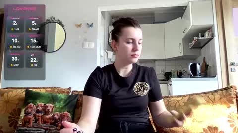 Teylor online show from February 2025 12:23:02 PM