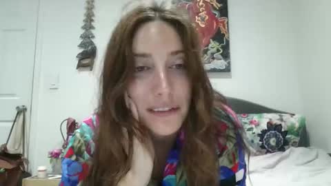 Tessa online show from May 2026 02:18:02 AM