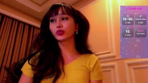 th3r3sa online show from November 2025 06:18:01 PM