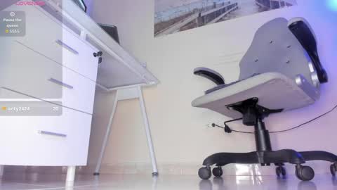 Thais online show from April 2026 01:15:02 PM