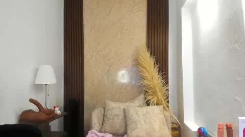 Sweet Thais  online show from February 2026 02:10:01 PM