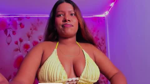 Andreina online show from November 2025 03:27:01 AM