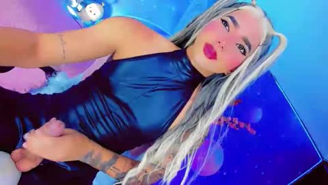 Thalia Girl online show from April 2026 11:27:02 PM