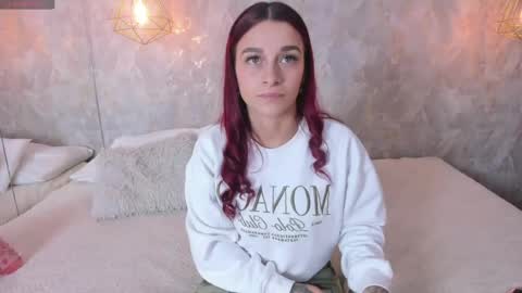THALIRA ANGELS online show from May 2026 05:52:01 PM
