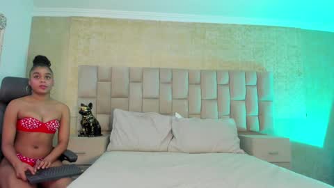 Thamara Fox online show from December 2024 04:34:02 AM