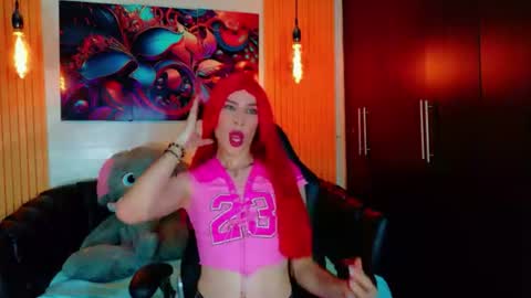 Snapshot of thamara_roberts chatting on July 2026 08:26:01 PM thamara_roberts online show from July 2026 08:26:01 PM
