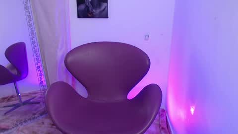 Snapshot of thamarajane1 chatting on May 2026 12:41:01 AM online show from May 2026 12:41:01 AM