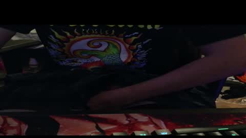 Snapshot of thatguy467613 chatting on November 2025 09:32:01 AM thatguy467613 online show from November 2025 09:32:01 AM