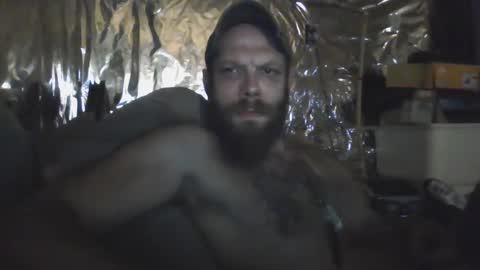 Snapshot of thatguy_2392 chatting on December 2024 06:09:01 AM thatcouple online show from December 2024 06:09:01 AM