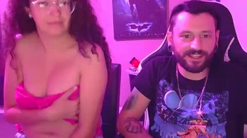 thatonenerdcouple online show from May 2026 05:32:01 PM