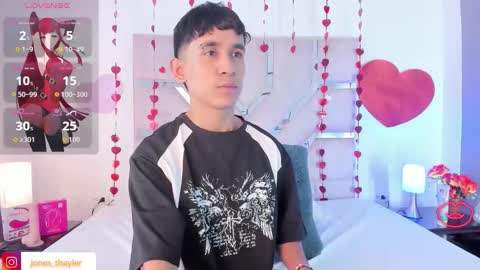 Snapshot of thayler_jones chatting on February 2026 11:17:01 AM Thayler online show from February 2026 11:17:01 AM