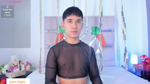 Snapshot of thayler_jones chatting on April 2026 11:08:01 AM Thayler online show from April 2026 11:08:01 AM