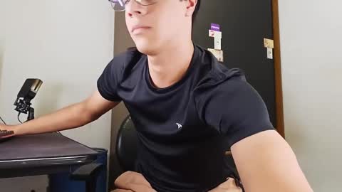 thbxtoyou online show from May 2026 09:53:02 PM