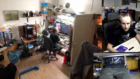 Michal online show from November 2025 04:18:02 PM