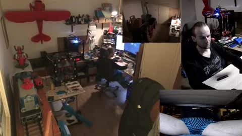 Michal online show from November 2025 05:28:02 PM