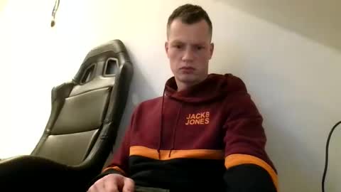 Dennis online show from December 2025 09:10:02 PM