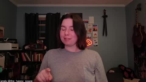 Snapshot of the_happy_space chatting on April 2026 12:12:01 AM MATERNITY LEAVE online show from April 2026 12:12:01 AM