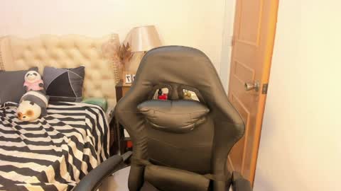 ken online show from April 2026 06:02:01 PM