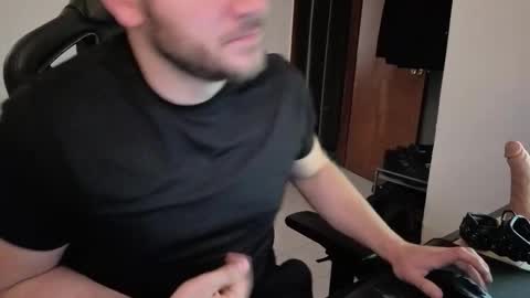 Snapshot of the_king74 chatting on September 2025 09:40:02 PM the_king74 online show from September 2025 09:40:02 PM