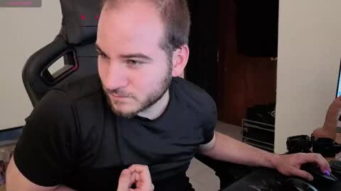 Snapshot of the_king74 chatting on September 2025 10:48:01 PM the_king74 online show from September 2025 10:48:01 PM