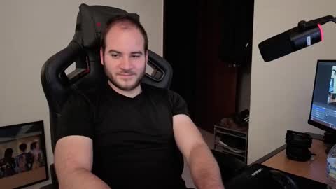 Snapshot of the_king74 chatting on November 2025 02:55:01 AM the_king74 online show from November 2025 02:55:01 AM