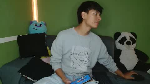 Snapshot of the_muderer chatting on November 2025 01:34:02 PM murderer online show from November 2025 01:34:02 PM