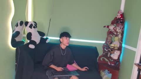 Snapshot of the_muderer chatting on December 2025 05:43:02 PM murderer online show from December 2025 05:43:02 PM