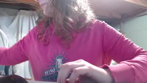 Snapshot of the_prettywondder chatting on December 2025 11:48:01 AM Ekye online show from December 2025 11:48:01 AM