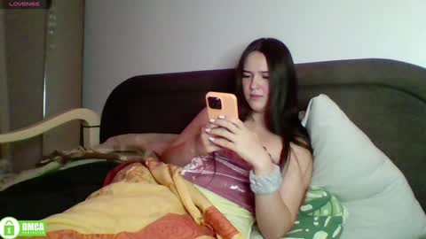 Alice online show from December 2024 10:23:01 PM