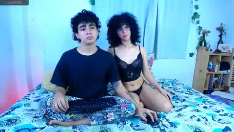 Snapshot of the_r00m chatting on December 2025 10:37:01 PM Jaime Angela online show from December 2025 10:37:01 PM