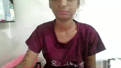 Suzan Sexy online show from November 2025 04:10:02 AM