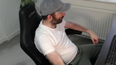 Snapshot of the_sensual_masturwait chatting on November 2025 09:41:01 AM the_sensual_masturwait online show from November 2025 09:41:01 AM