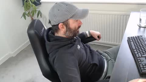 Snapshot of the_sensual_masturwait chatting on November 2025 08:19:01 AM the_sensual_masturwait online show from November 2025 08:19:01 AM