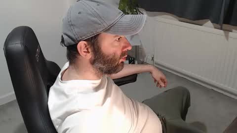 Snapshot of the_sensual_masturwait chatting on November 2025 07:29:01 PM the_sensual_masturwait online show from November 2025 07:29:01 PM