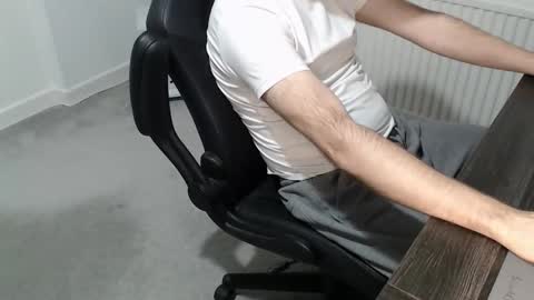 Snapshot of the_sensual_masturwait chatting on December 2025 08:30:01 AM the_sensual_masturwait online show from December 2025 08:30:01 AM