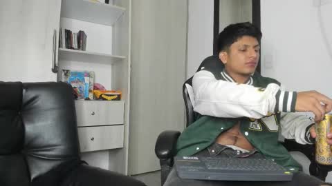 Danny online show from November 2025 02:11:02 AM