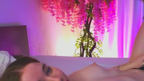 im Grace  turn up the sounds on your device... to hear my sweet moans online show from April 2026 07:45:01 AM