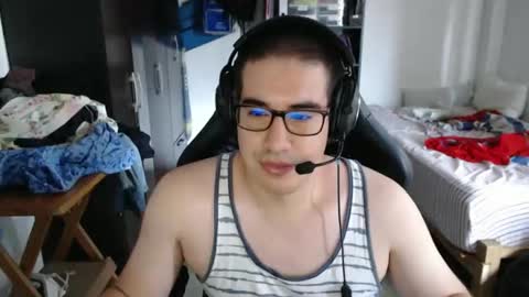 Snapshot of thealfawolfwolfbite chatting on February 2026 08:01:02 PM Vancoser online show from February 2026 08:01:02 PM