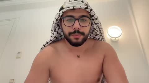 thearabboy98 online show from January 2025 01:14:02 PM