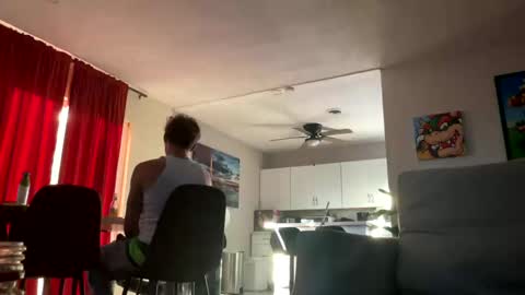 Snapshot of theauroravee chatting on October 2025 11:18:02 AM theauroravee online show from October 2025 11:18:02 AM