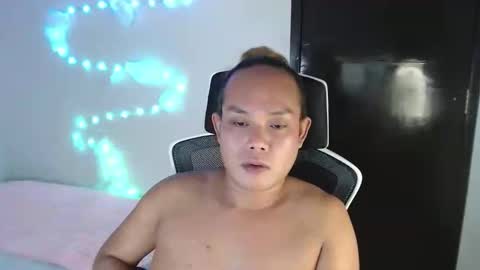 thebitch_cowbell online show from October 2025 09:08:02 PM