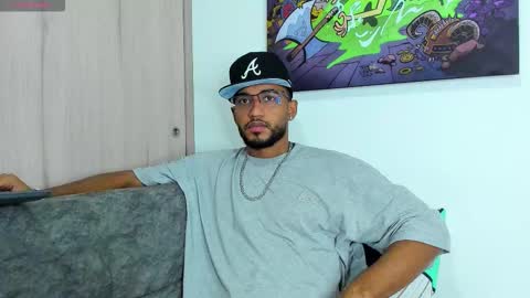 Snapshot of theblack_frank chatting on December 2025 03:18:02 PM theblack_frank online show from December 2025 03:18:02 PM