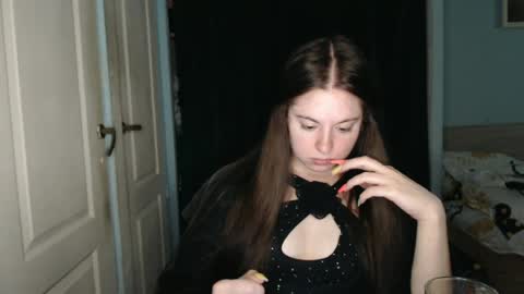 raissa online show from August 2026 01:21:01 PM
