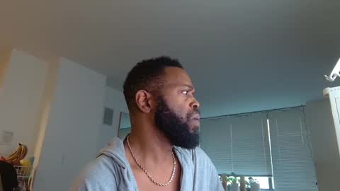 Snapshot of theblacklordmaster chatting on October 2025 12:11:01 PM theblacklordmaster online show from October 2025 12:11:01 PM