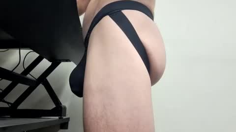 Snapshot of theblessed1 chatting on October 2025 10:43:02 AM theblessed1 online show from October 2025 10:43:02 AM