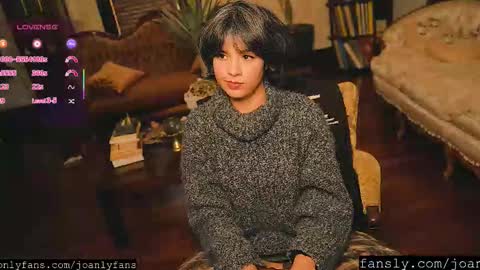 Joan online show from December 2025 09:20:01 PM